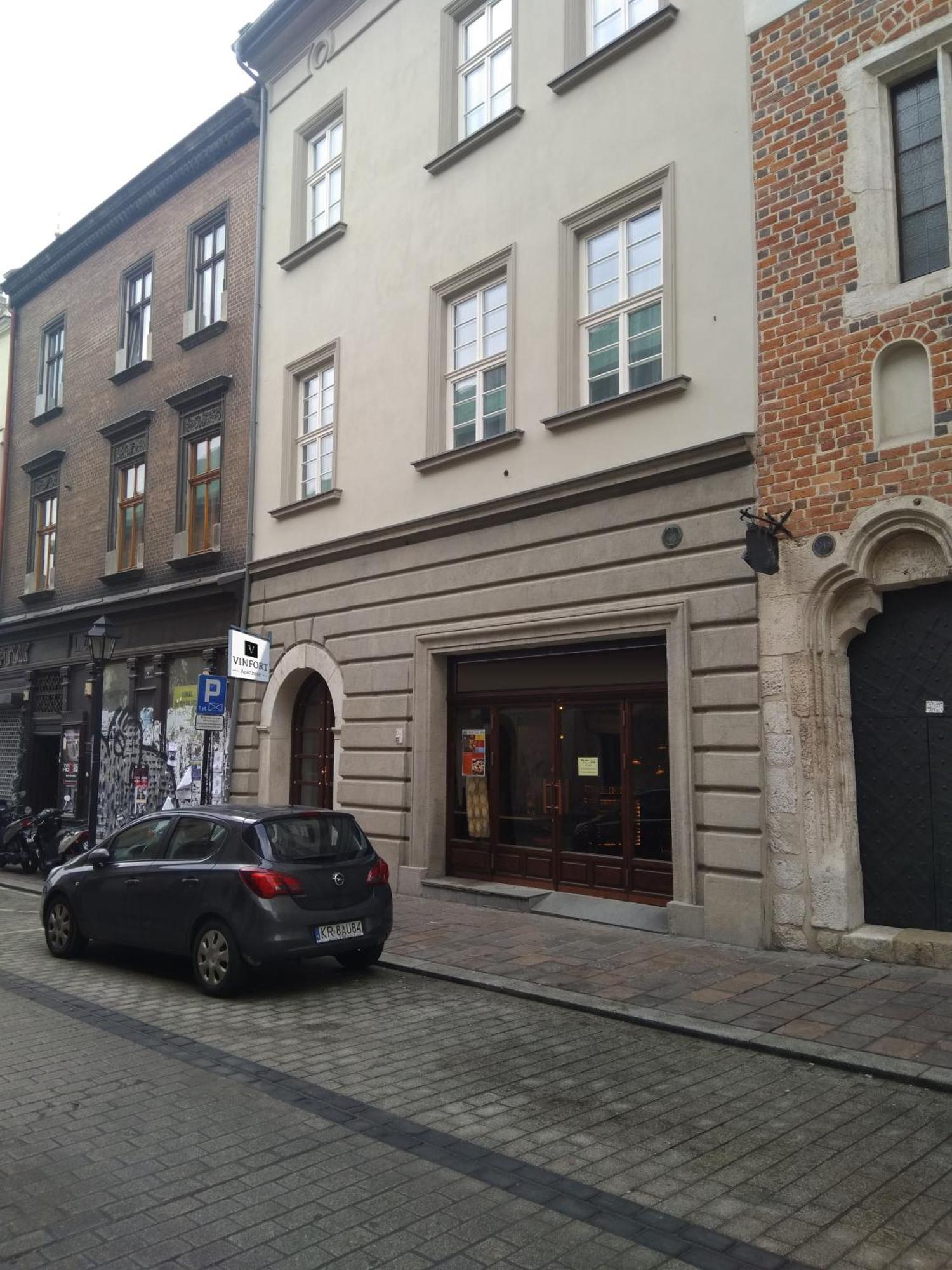 Vinfort Aparthotel Cracovia Exterior foto